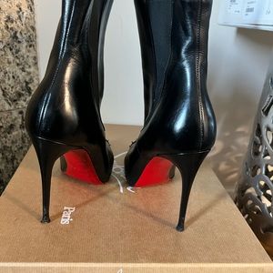 Christian Louboutin cap toe bootie